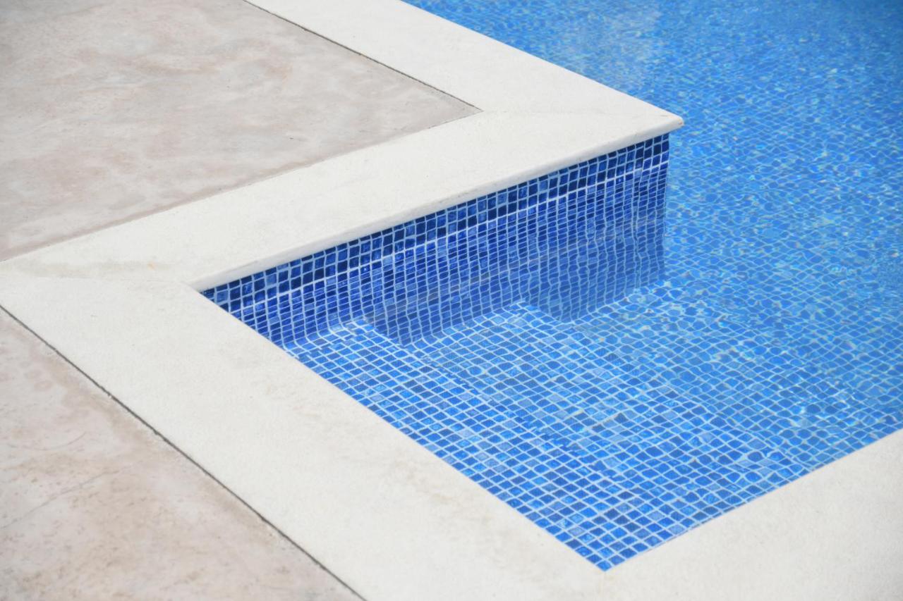 Arismari Villa - Heated Private Pool Episkopi  Екстер'єр фото