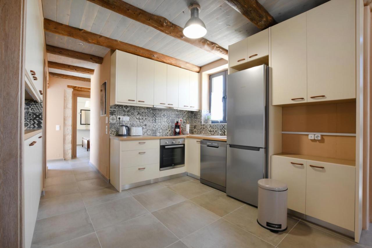 Arismari Villa - Heated Private Pool Episkopi  Екстер'єр фото